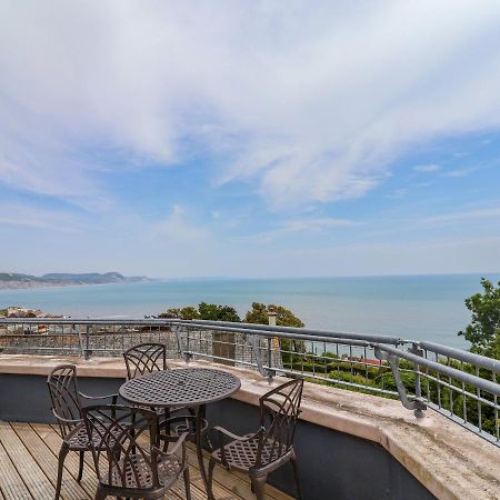 The Penthouse Apartman Lyme Regis Kültér fotó