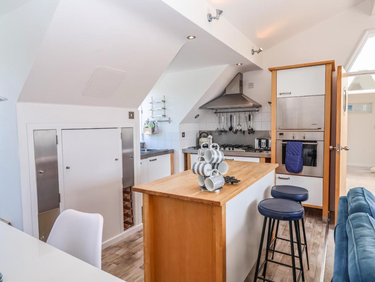 The Penthouse Apartman Lyme Regis Kültér fotó